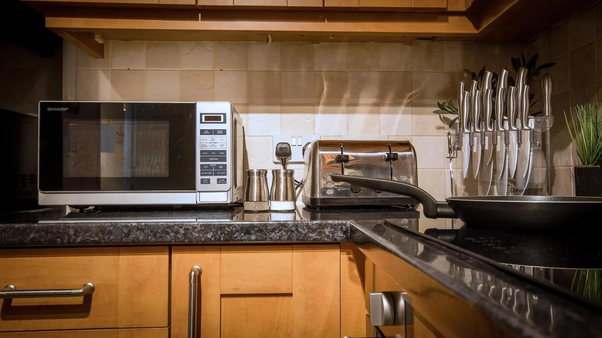Southampton Central Apartments - Wise Stays United Kingdom