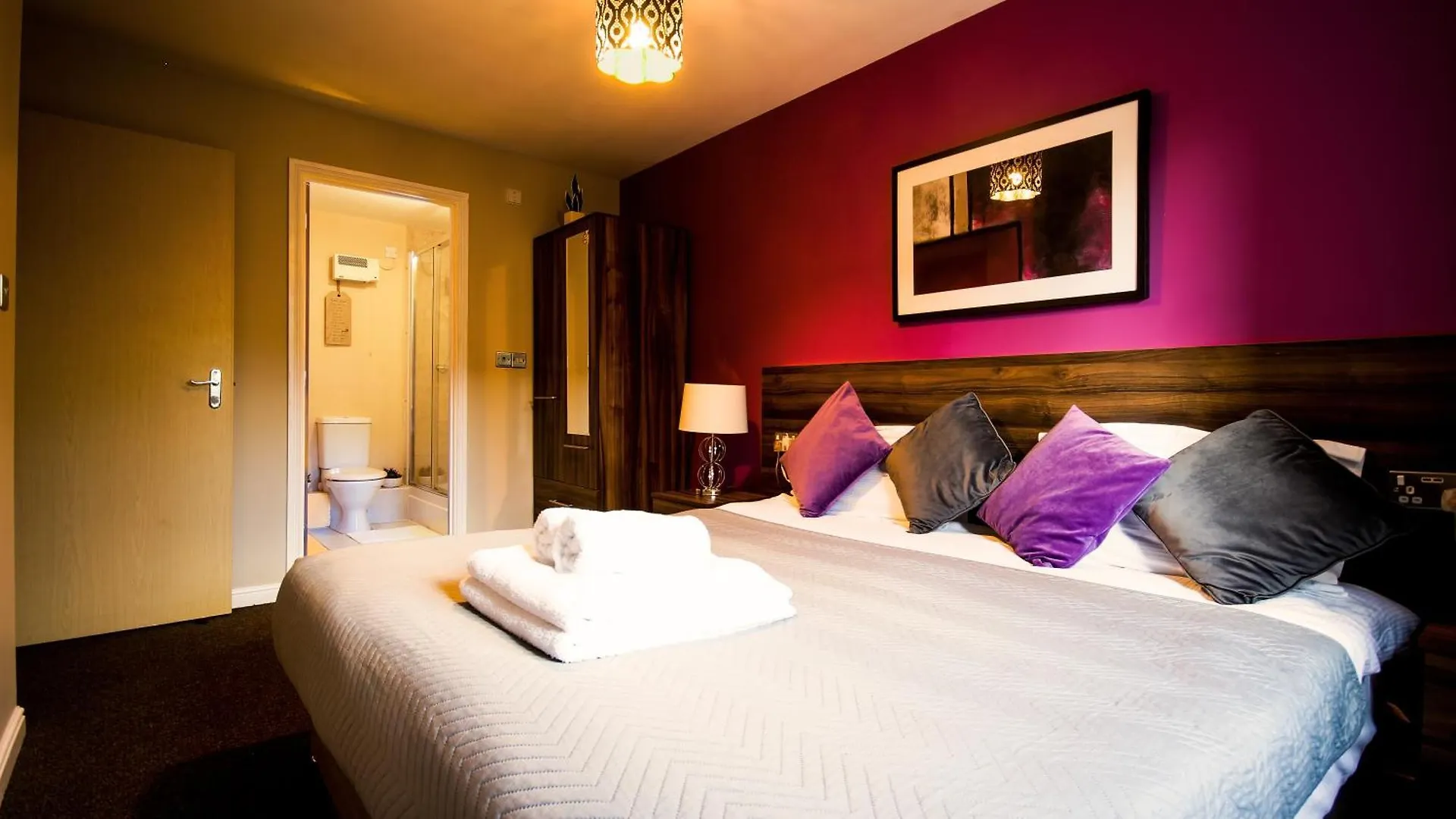 Southampton Central Apartments - Wise Stays