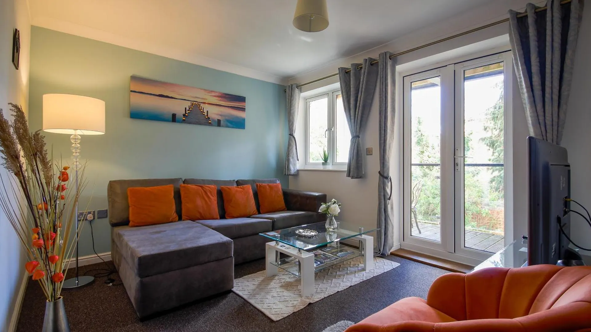 Southampton Central Apartments - Wise Stays