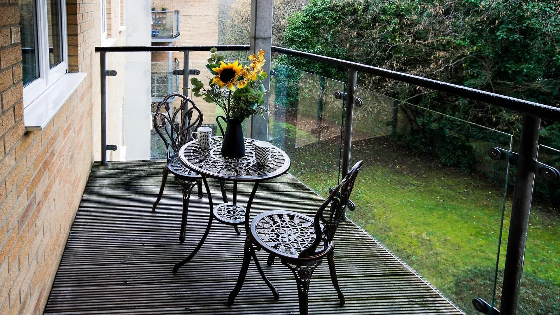 Southampton Central Apartments - Wise Stays